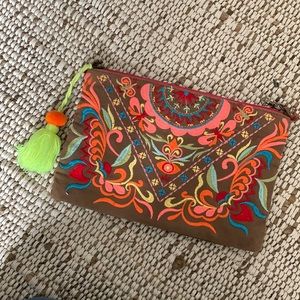 SUMMER‎ Embroidered Neon Clutch/crossbody/handbag